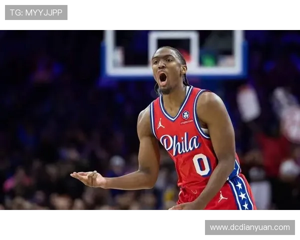 76人逆转爵士加时大战展现绝佳团队配合与个人英雄主义的精彩瞬间